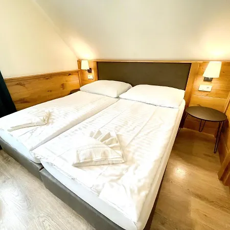 Pinus Slovensky Raj - Cingov Dependance 3* Smižany