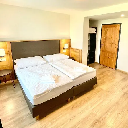 Pinus Slovensky Raj - Cingov Dependance